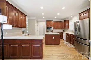 20112 N Cove Rd, Cornelius, NC 28031 - Photo 17