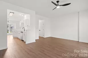 12557 Jessica Pl, Charlotte, NC 28269 - Photo 11