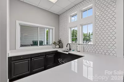 3702 Park South Station Boulevard, Charlotte, NC 28210 - Photo 39