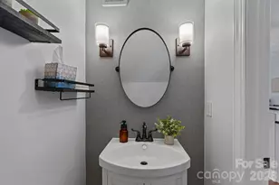 10131 Allison Taylor Ct, Cornelius, NC 28031 - Photo 17