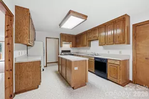 555 Brown Acres Rd, Salisbury, NC 28146 - Photo 11