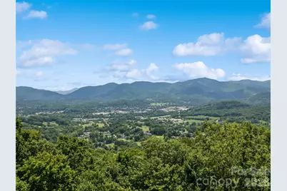 48 Hawks Lift Drive, Waynesville, NC 28786 - Photo 9