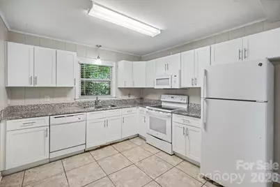 3700 Sargeant Drive, Charlotte, NC 28217 - Photo 15
