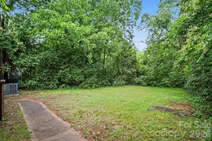 3700 Sargeant Dr, Charlotte, NC 28217 - Photo 29