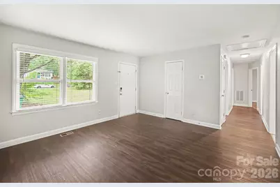 3700 Sargeant Drive, Charlotte, NC 28217 - Photo 9