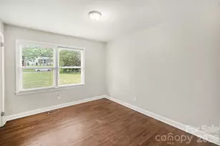 3700 Sargeant Dr, Charlotte, NC 28217 - Photo 19