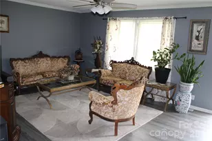 1617 Ruby Rd, Hartsville, SC 29550 - Photo 3