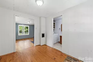 586 Olivet Church Rd, Whittier, NC 28789 - Photo 23