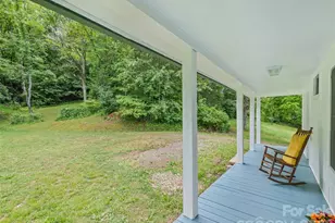 586 Olivet Church Rd, Whittier, NC 28789 - Photo 7