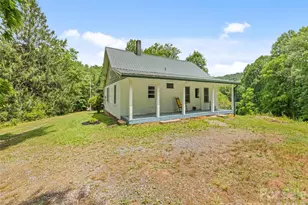 586 Olivet Church Rd, Whittier, NC 28789 - Photo 5