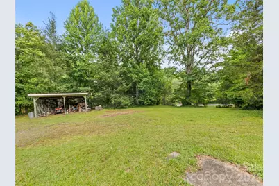 586 Olivet Church Road, Whittier, NC 28789 - Photo 9
