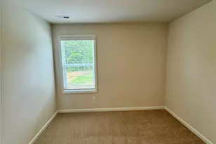 3794 Yorkshire Pl, Terrell, NC 28682 - Photo 3