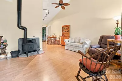 473 King William Road, Hendersonville, NC 28739 - Photo 7