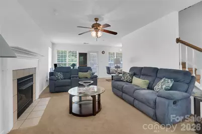 12009 Silvercrest Drive, Charlotte, NC 28215 - Photo 7