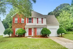 12009 Silvercrest Dr, Charlotte, NC 28215 - Photo 1