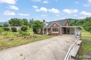 654 Ratcliff Cove Rd, Waynesville, NC 28786 - Photo 35