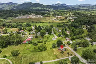 654 Ratcliff Cove Rd, Waynesville, NC 28786 - Photo 41