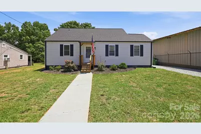 110 Wilfred Avenue, Lexington, NC 27292 - Photo 1