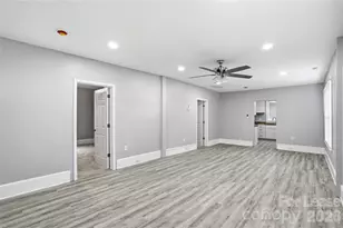 2225 Tate St, Charlotte, NC 28216 - Photo 7