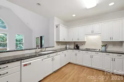 13101 Darby Chase Drive, Charlotte, NC 28277 - Photo 11