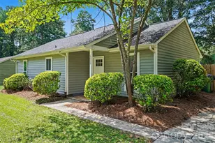 6008 Trysting Rd, Charlotte, NC 28227 - Photo 3