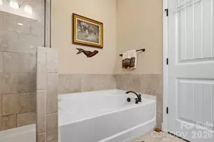4133 La Crema Dr, Charlotte, NC 28214 - Photo 19