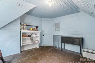 54 Louisiana Ave, Saluda, NC 28773 - Photo 29