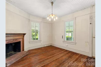 54 Louisiana Avenue, Saluda, NC 28773 - Photo 7