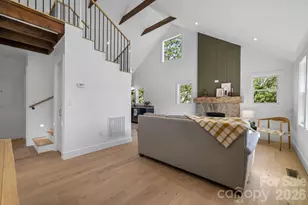 523 Harrison Ave, Franklin, NC 28734 - Photo 9