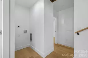 523 Harrison Ave, Franklin, NC 28734 - Photo 25