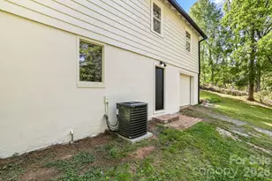 523 Harrison Ave, Franklin, NC 28734 - Photo 41