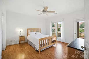 18009 Kings Point Dr, Cornelius, NC 28031 - Photo 13