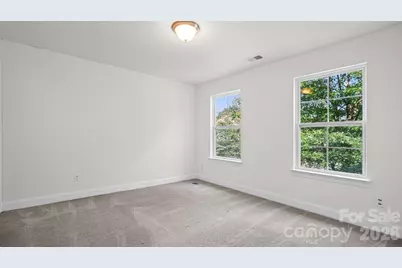 7235 Barefoot Forest Drive, Charlotte, NC 28269 - Photo 33