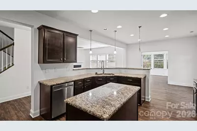 7235 Barefoot Forest Drive, Charlotte, NC 28269 - Photo 9