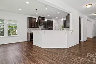 7235 Barefoot Forest Dr, Charlotte, NC 28269 - Photo 15