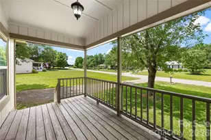 1050 Hay Row Rd, Clover, SC 29710 - Photo 5