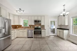 1050 Hay Row Rd, Clover, SC 29710 - Photo 13