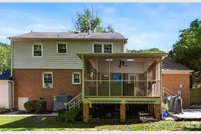 8127 Prince George Road, Charlotte, NC 28210 - Photo 5