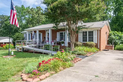 818 Hill Street, Shelby, NC 28152 - Photo 1