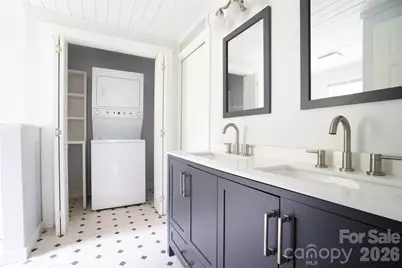 250 Oakdale Street, Brevard, NC 28712 - Photo 23