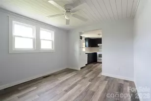 250 Oakdale St, Brevard, NC 28712 - Photo 11