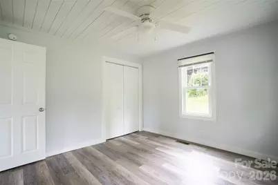 250 Oakdale Street, Brevard, NC 28712 - Photo 5