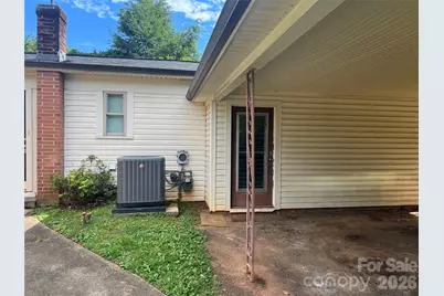 2171 6th Street NE, Hickory, NC 28601 - Photo 17
