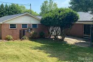 2171 6th St NE, Hickory, NC 28601 - Photo 23