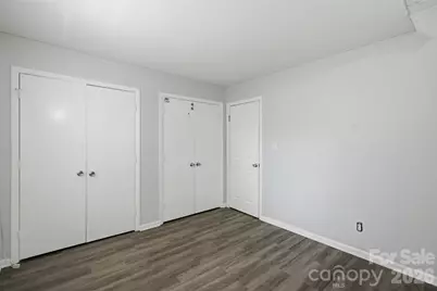 8345 Houndstooth Drive, Charlotte, NC 28227 - Photo 17