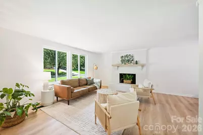 7323 Rollingridge Drive, Charlotte, NC 28211 - Photo 5