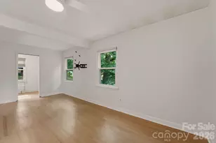 5301 Glenham Dr, Charlotte, NC 28210 - Photo 13