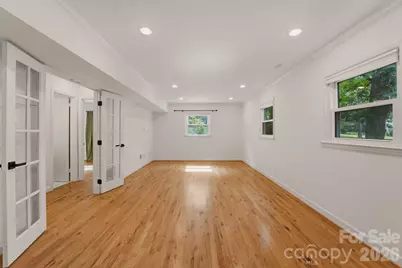 5301 Glenham Drive, Charlotte, NC 28210 - Photo 21