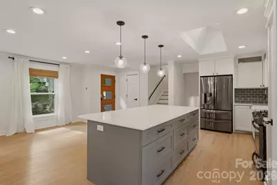 5301 Glenham Drive, Charlotte, NC 28210 - Photo 5