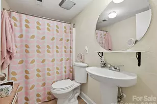 2233 Rexford Rd, Charlotte, NC 28211 - Photo 19
